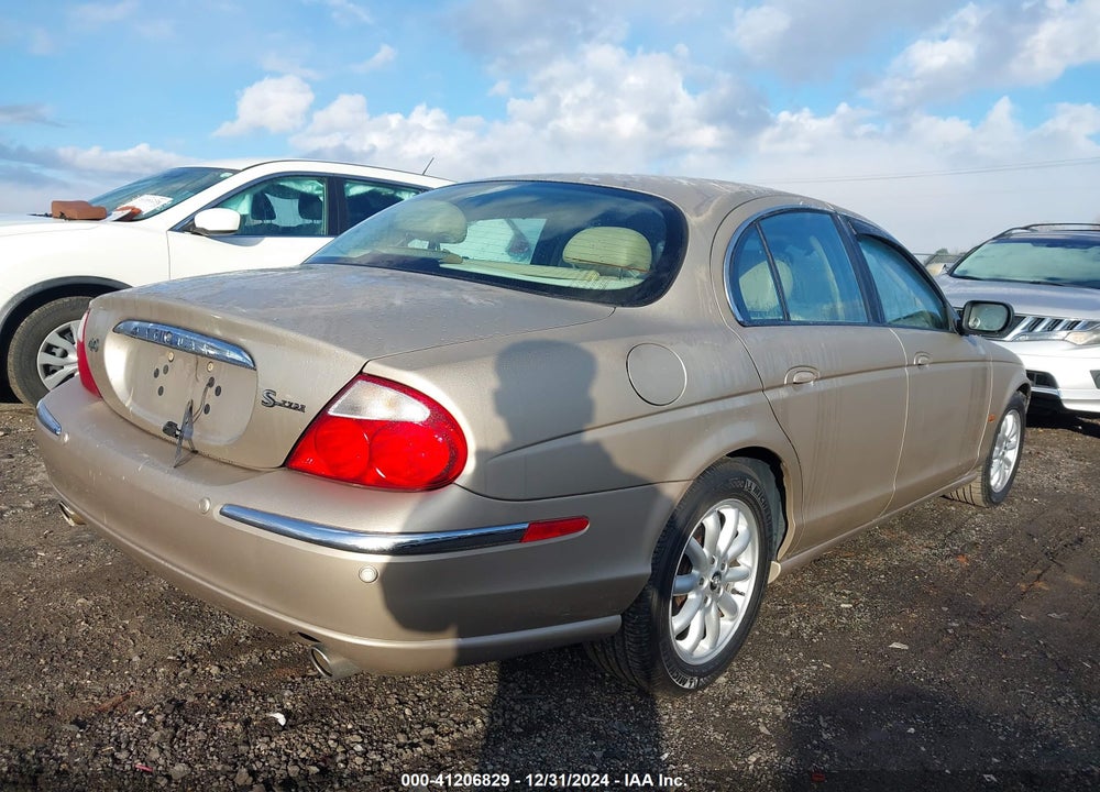 2002 JAGUAR S-TYPE 4.0L V8 VIN: SAJDA01P22GM43370