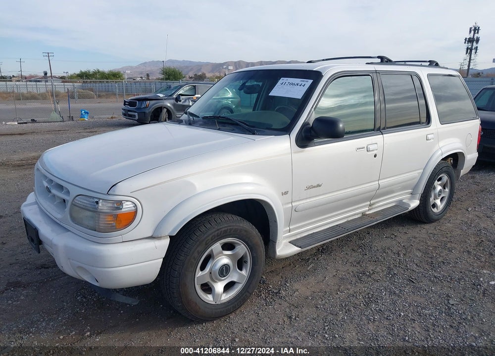 2000 FORD EXPLORER LIMITED VIN: 1FMDU85P5YZB41689