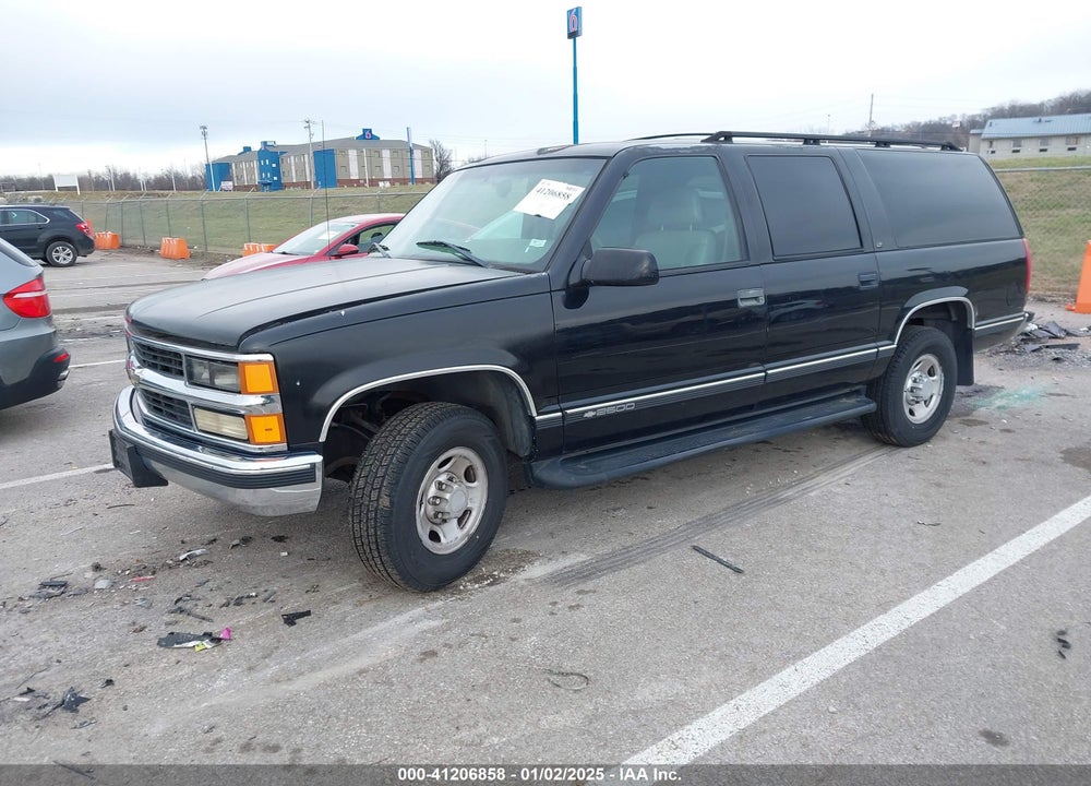 1999 CHEVROLET SUBURBAN 2500 VIN: 1GNGC26J6XJ326222