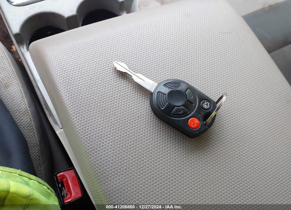 2008 FORD ESCAPE XLT VIN: 1FMCU03Z98KC63918