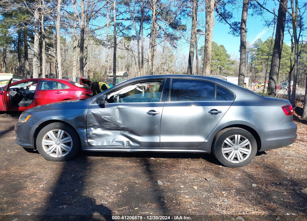 2017 VOLKSWAGEN JETTA VIN: 3VW2B7AJXHM405033