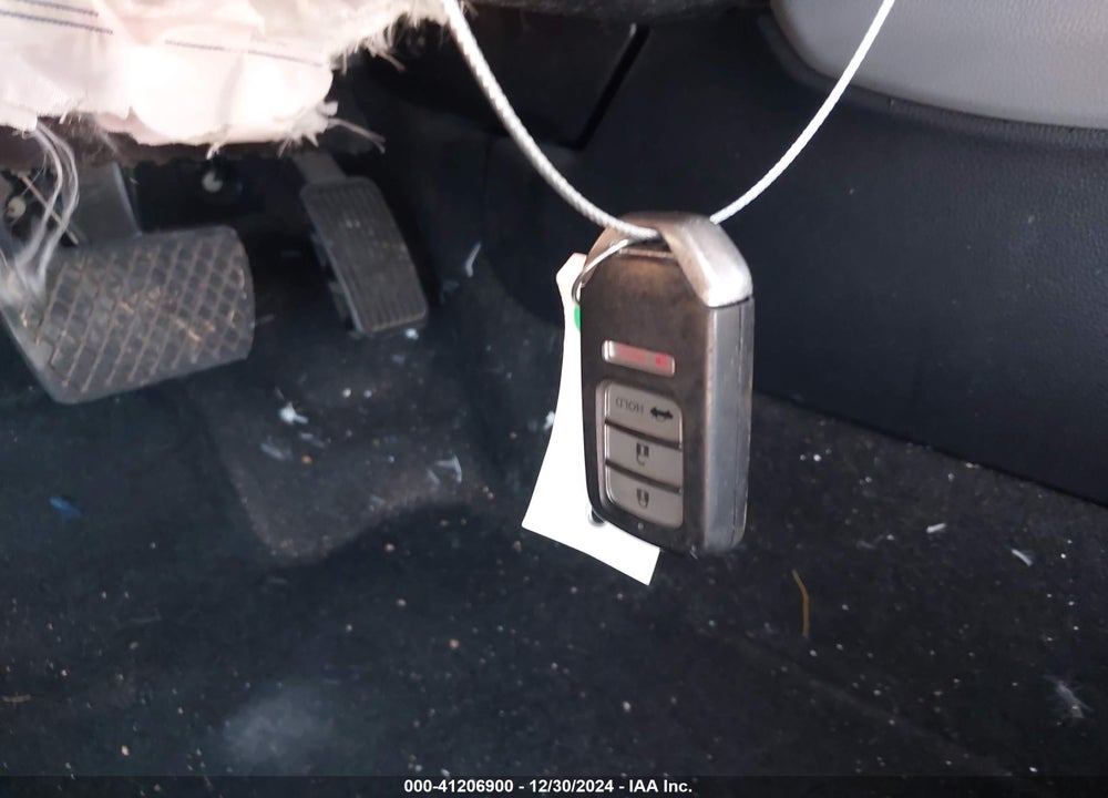 2018 HONDA ACCORD VIN: 1HGCV1F11JA190117