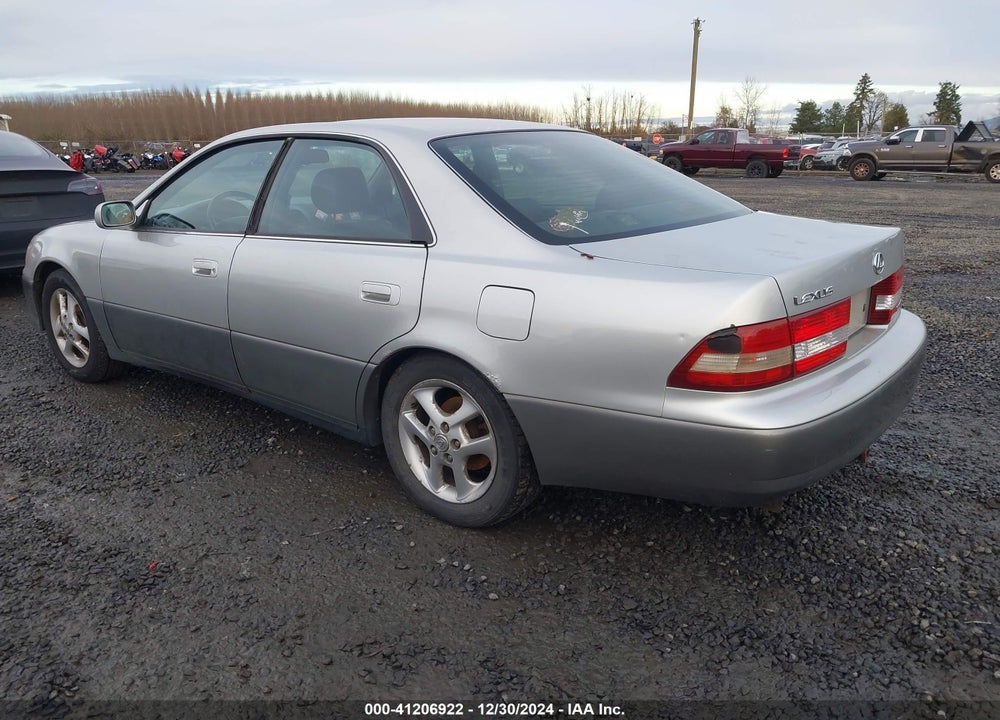 2000 LEXUS ES 300 VIN: JT8BF28G9Y5088953