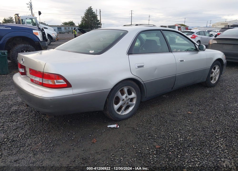 2000 LEXUS ES 300 VIN: JT8BF28G9Y5088953