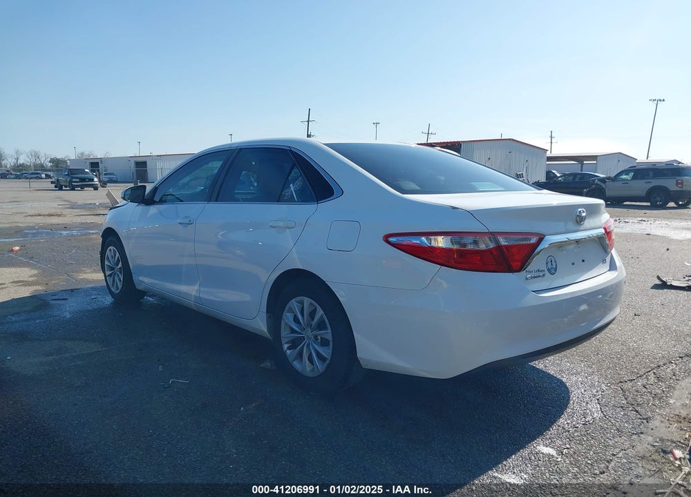 2016 TOYOTA CAMRY LE VIN: 4T4BF1FK1GR521481