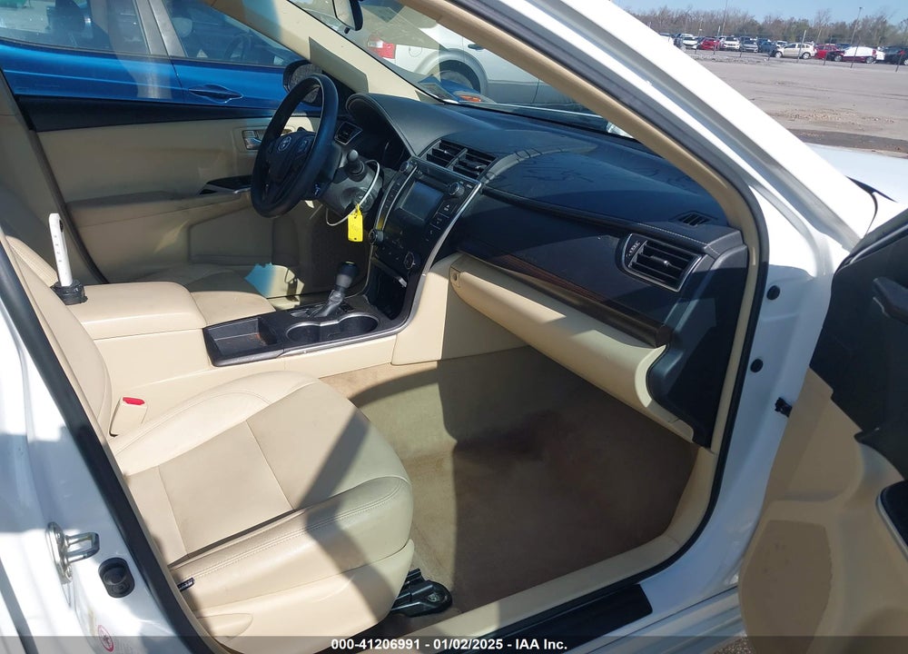 2016 TOYOTA CAMRY LE VIN: 4T4BF1FK1GR521481