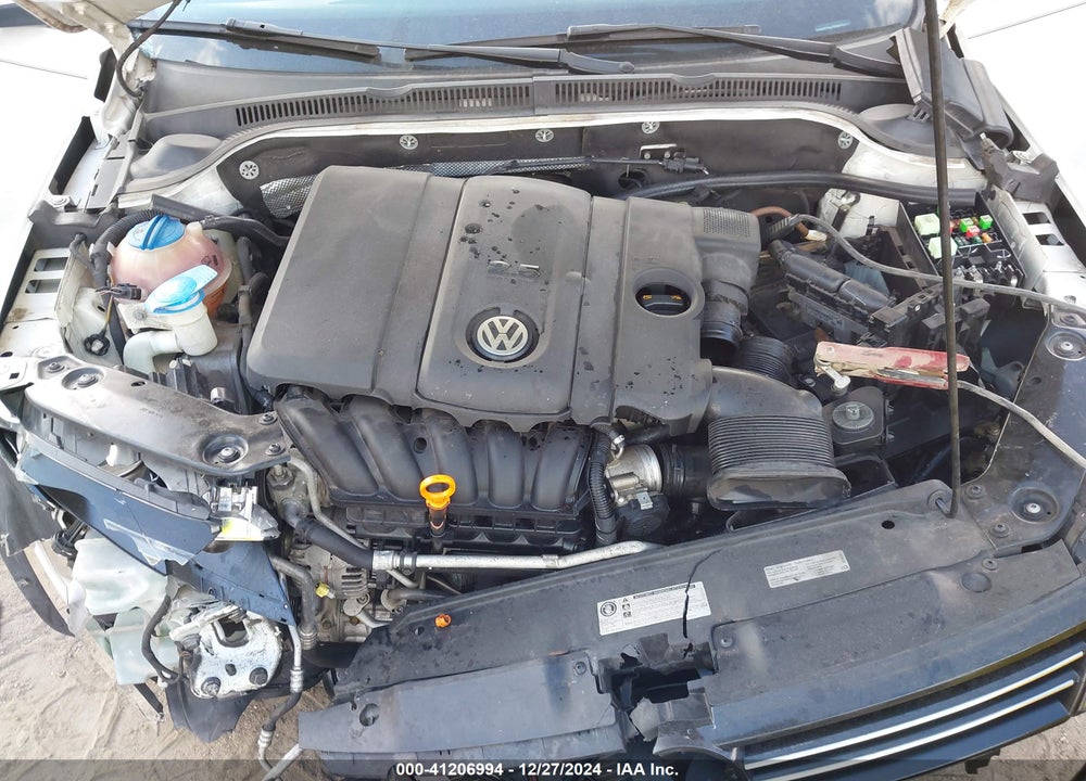 2013 VOLKSWAGEN JETTA VIN: 3VWDP7AJ7DM365532