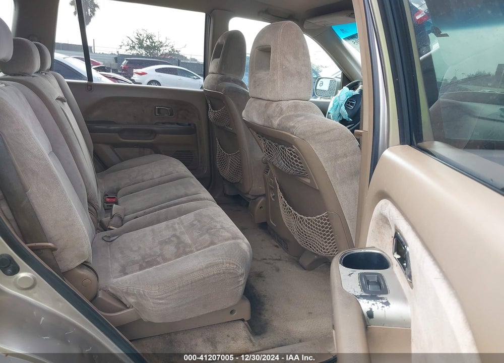 2004 HONDA PILOT EX VIN: 2HKYF18424H567351