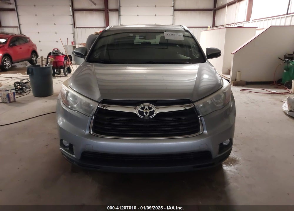 2015 TOYOTA HIGHLANDER XLE V6 VIN: 5TDKKRFH8FS055208