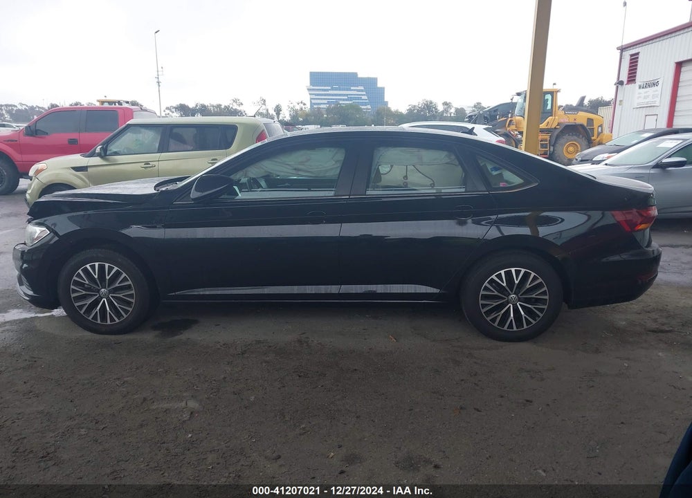 2019 VOLKSWAGEN JETTA VIN: 3VWE57BU2KM051335