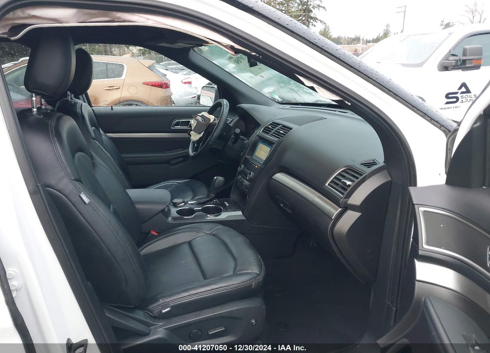 2019 FORD EXPLORER XLT VIN: 1FM5K8D82KGB25473
