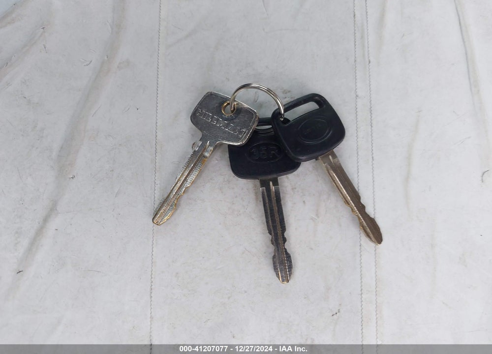 1998 TOYOTA CAMRY LE V6 VIN: 4T1BF22K4WU928151