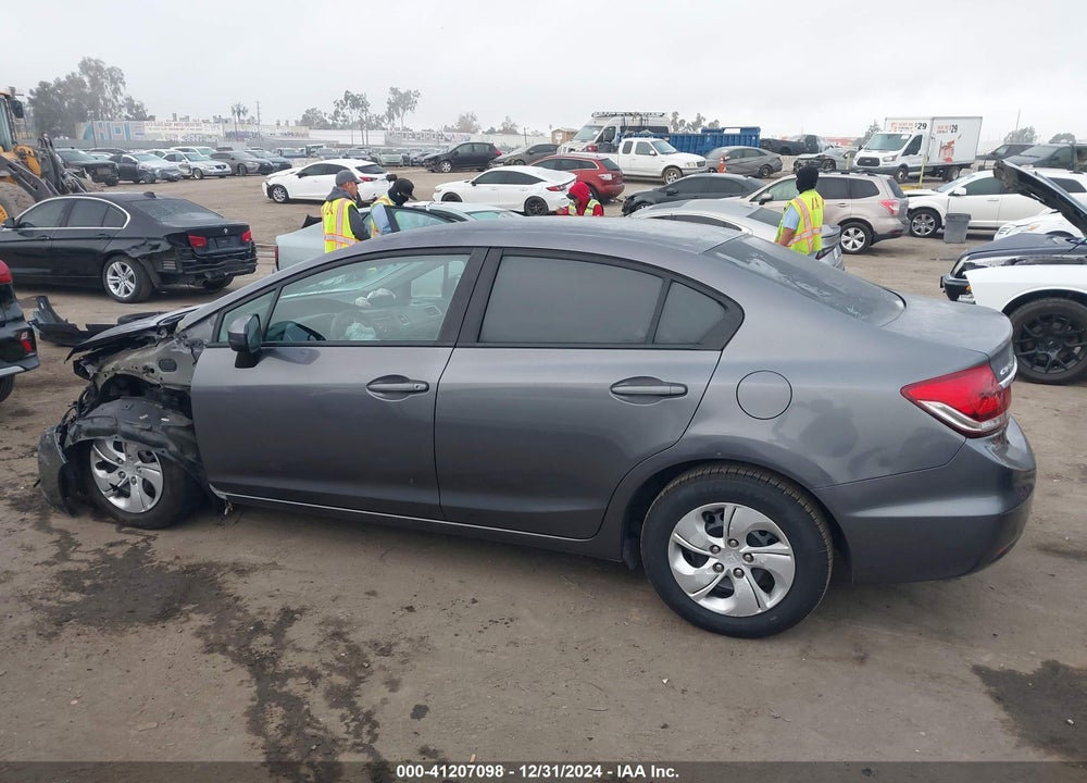 2015 HONDA CIVIC LX VIN: 19XFB2F56FE236350