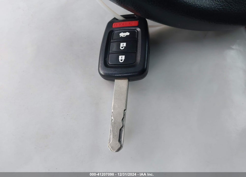 2015 HONDA CIVIC LX VIN: 19XFB2F56FE236350