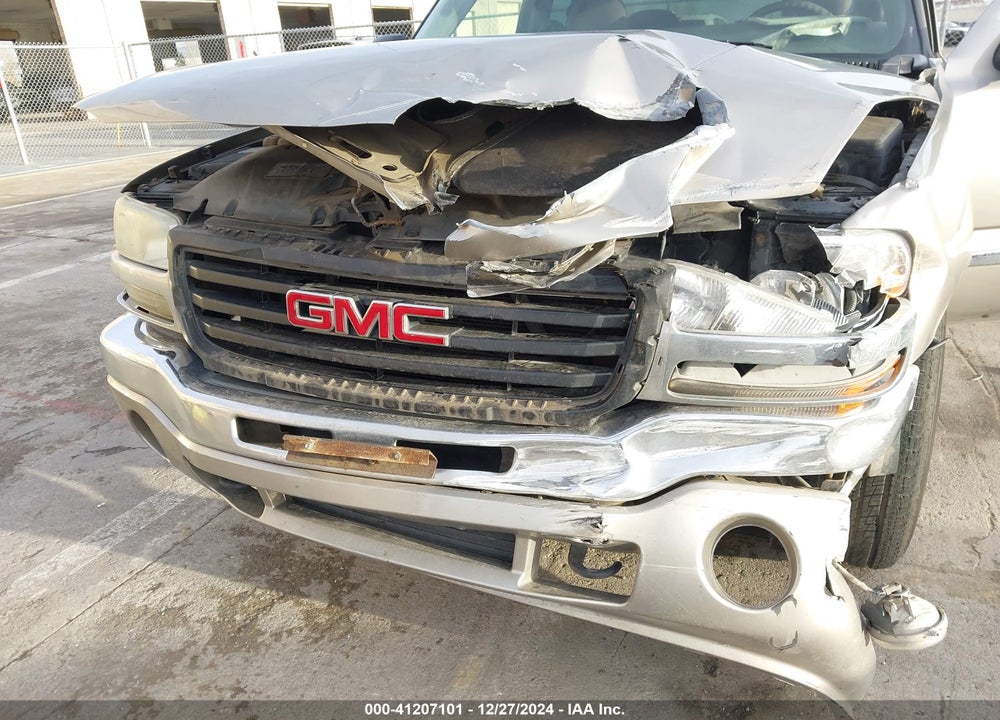 2003 GMC SIERRA 1500 SLE VIN: 2GTEC19V831176353