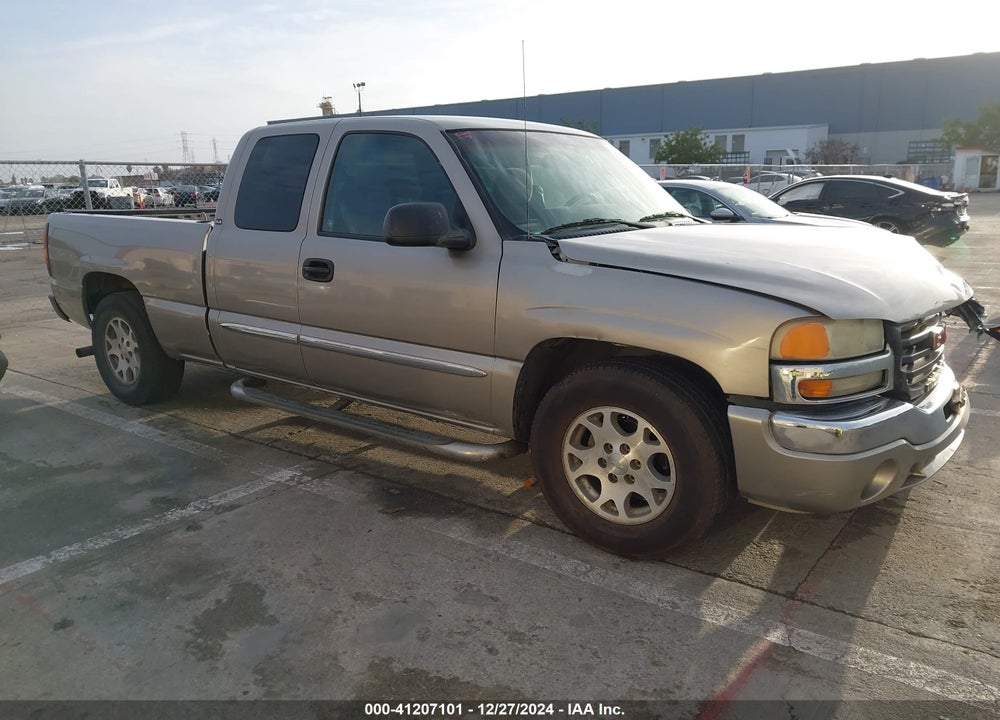 2003 GMC SIERRA 1500 SLE VIN: 2GTEC19V831176353