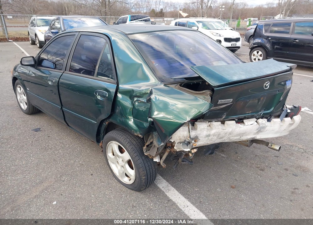 2000 MAZDA PROTEGE ES VIN: JM1BJ2231Y0263683