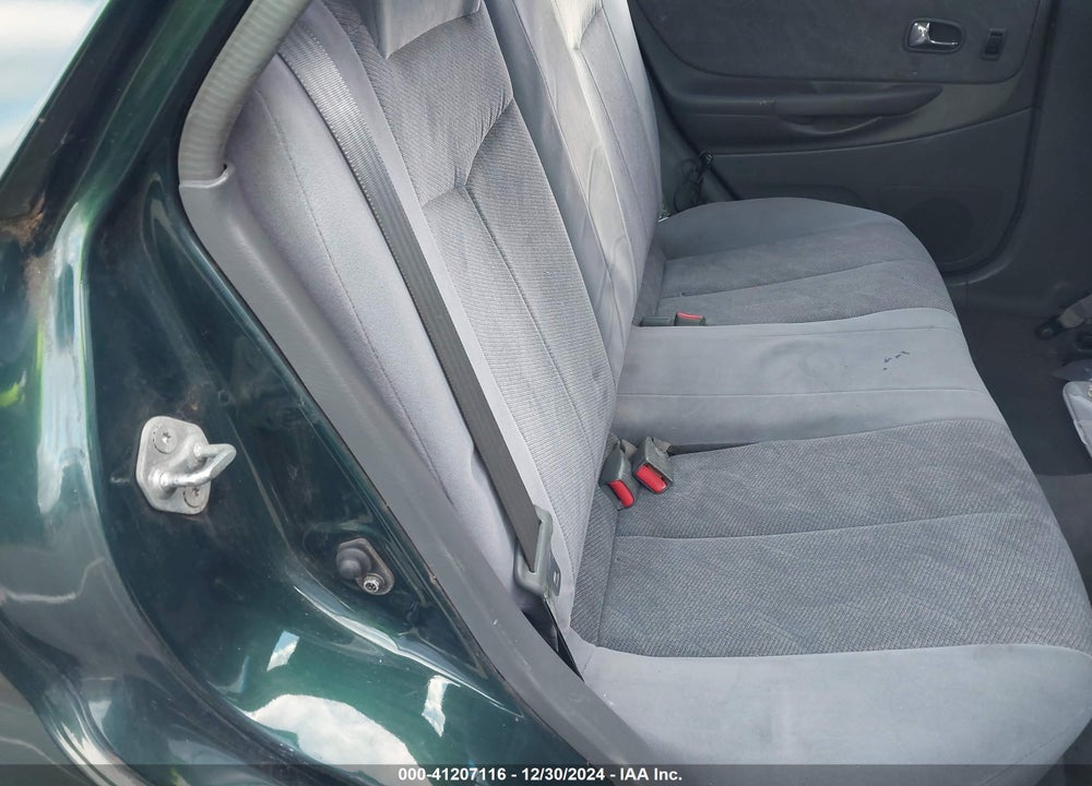 2000 MAZDA PROTEGE ES VIN: JM1BJ2231Y0263683