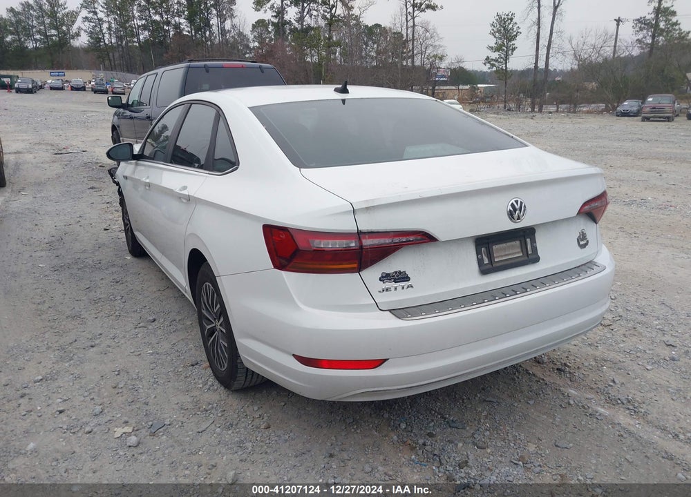 2019 VOLKSWAGEN JETTA 1.4T SEL VIN: 3VWEB7BU2KM199414