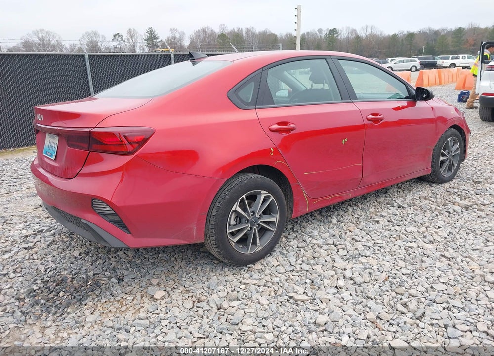 2024 KIA FORTE LXS VIN: 3KPF24AD1RE783279