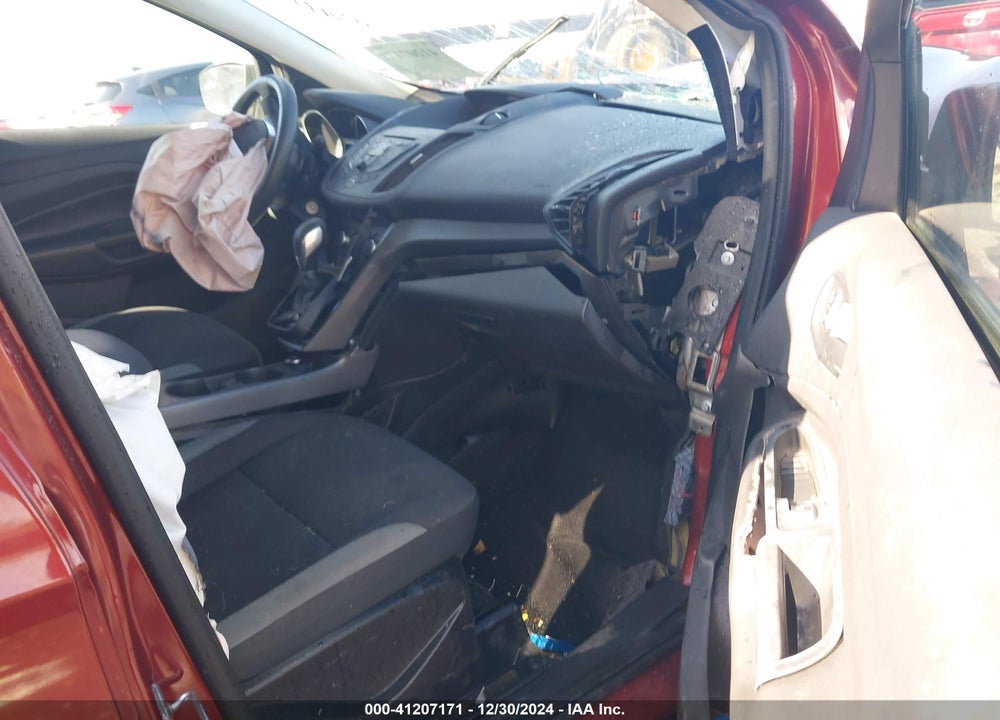 2016 FORD ESCAPE S VIN: 1FMCU0F78GUA16824