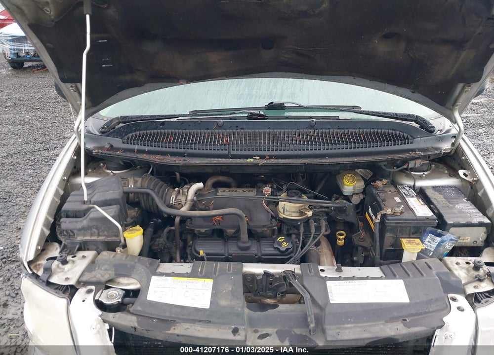 2005 CHRYSLER TOWN & COUNTRY TOURING VIN: 2C4GP54L25R445025