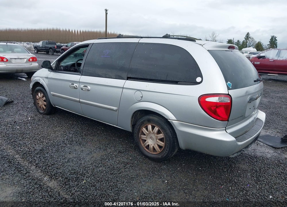 2005 CHRYSLER TOWN & COUNTRY TOURING VIN: 2C4GP54L25R445025