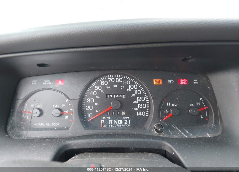 2005 FORD CROWN VICTORIA POLICE VIN: 2FAFP71W05X179625