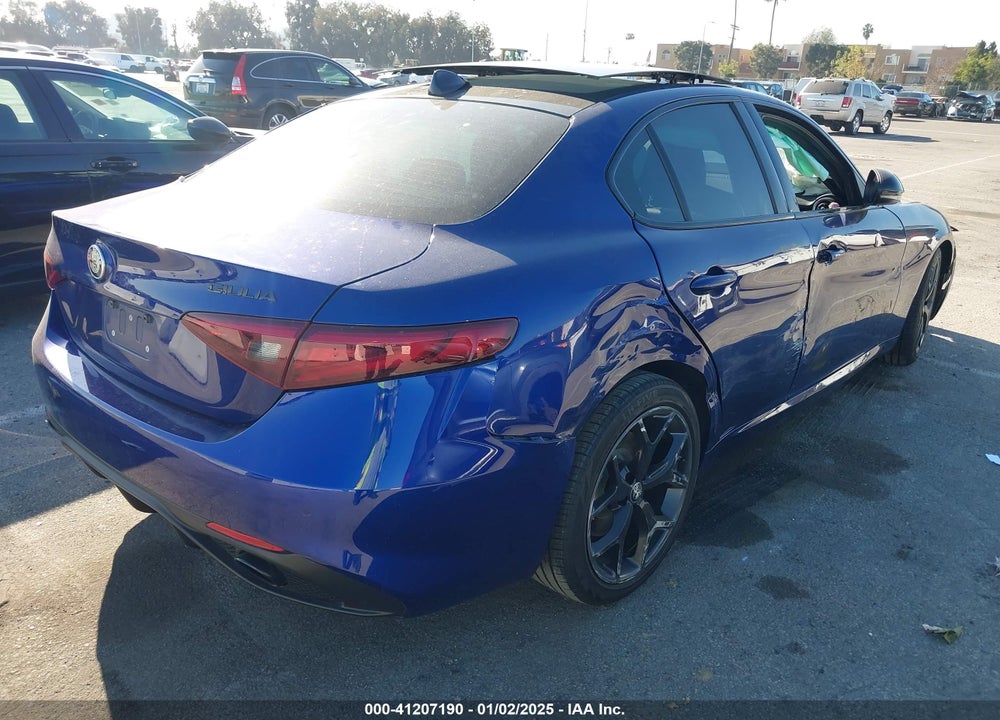 2020 ALFA ROMEO GIULIA VIN: ZARFAMBN6L7638066