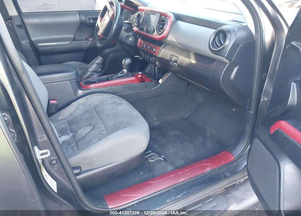 2017 TOYOTA TACOMA VIN: 3TMAZ5CNXHM042327