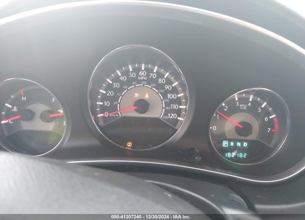 2012 CHRYSLER 200 VIN: 1C3CCBAB5CN138838