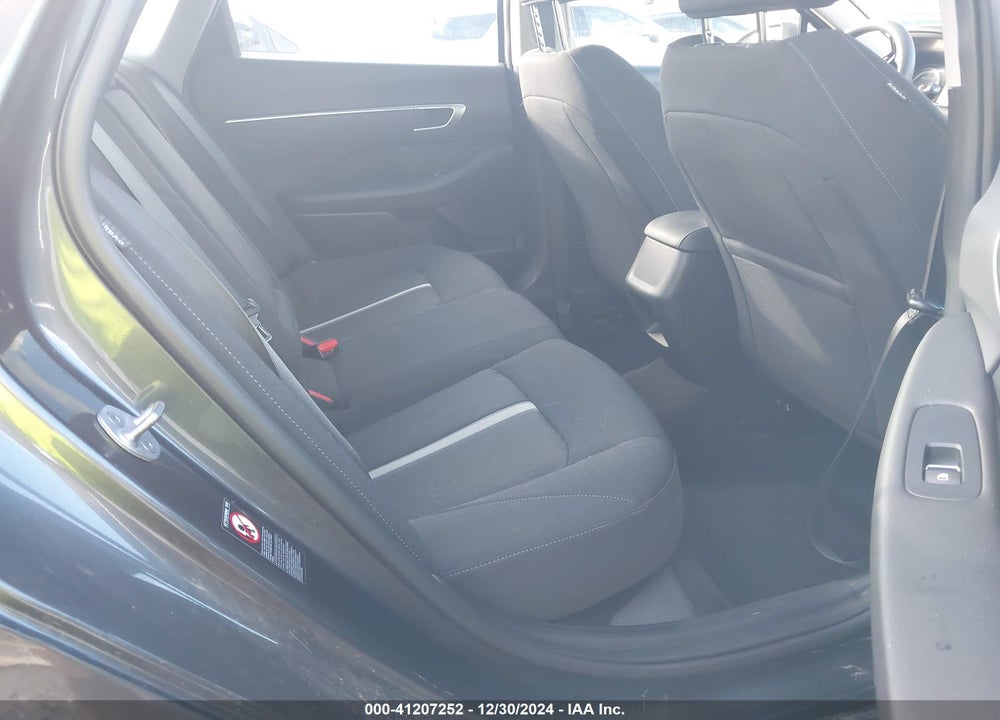 2023 HYUNDAI SONATA SEL VIN: KMHL64JA2PA272723