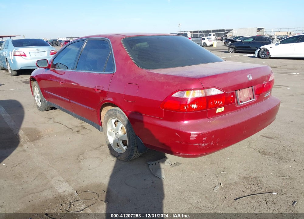 2000 HONDA ACCORD 2.3 SE VIN: JHMCG5672YC014503