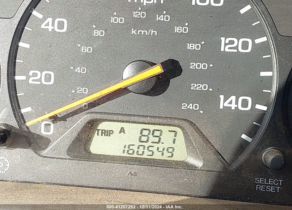 2000 HONDA ACCORD 2.3 SE VIN: JHMCG5672YC014503