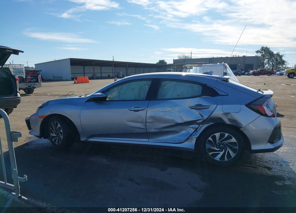 2019 HONDA CIVIC VIN: SHHFK7H3XKU415115