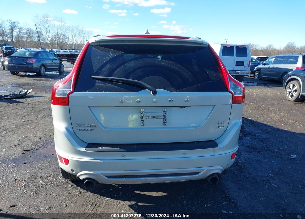 2013 VOLVO XC60 T6 VIN: YV4902DZ0D2424992