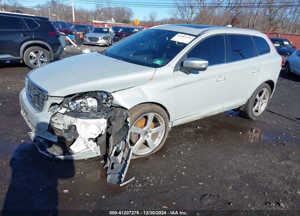 2013 VOLVO XC60 T6 VIN: YV4902DZ0D2424992