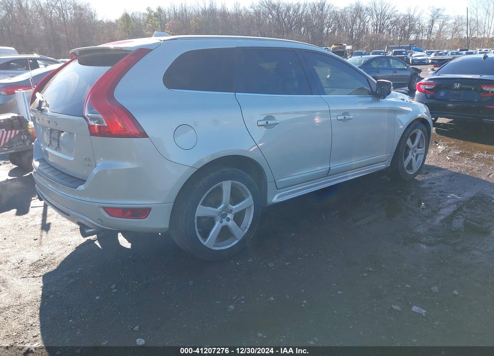 2013 VOLVO XC60 T6 VIN: YV4902DZ0D2424992