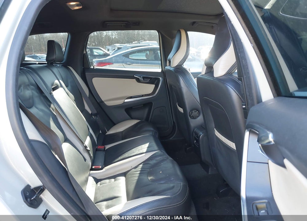 2013 VOLVO XC60 T6 VIN: YV4902DZ0D2424992