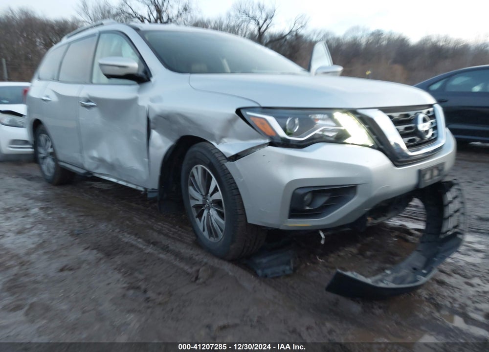 2017 NISSAN PATHFINDER SL VIN: 5N1DR2MM7HC612718