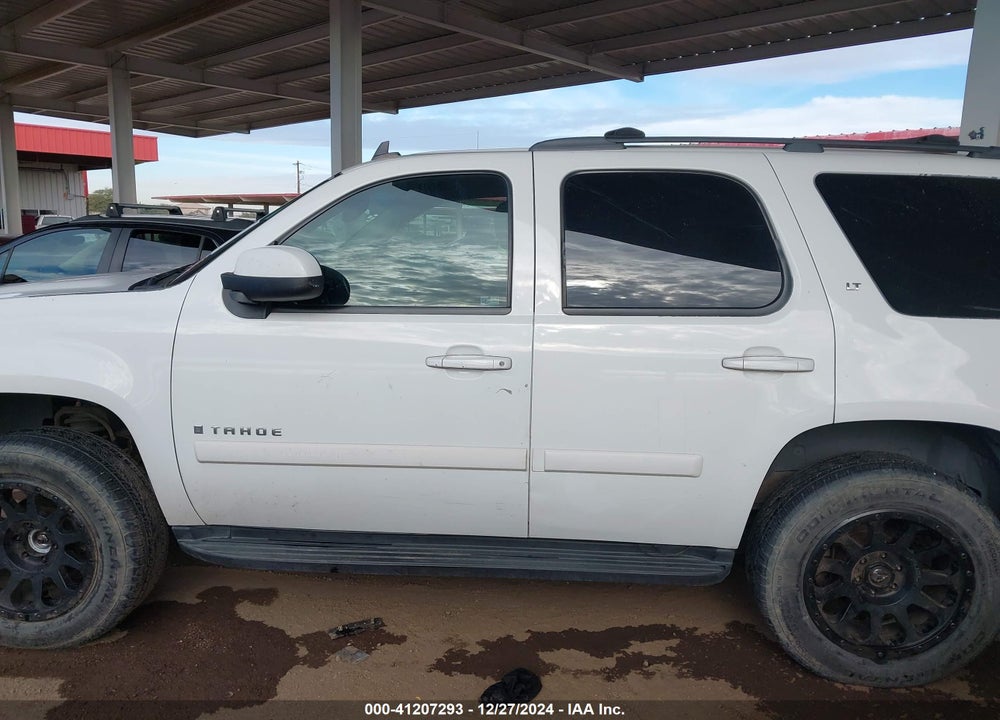 2009 CHEVROLET TAHOE LT1 VIN: 1GNFK23099J126500