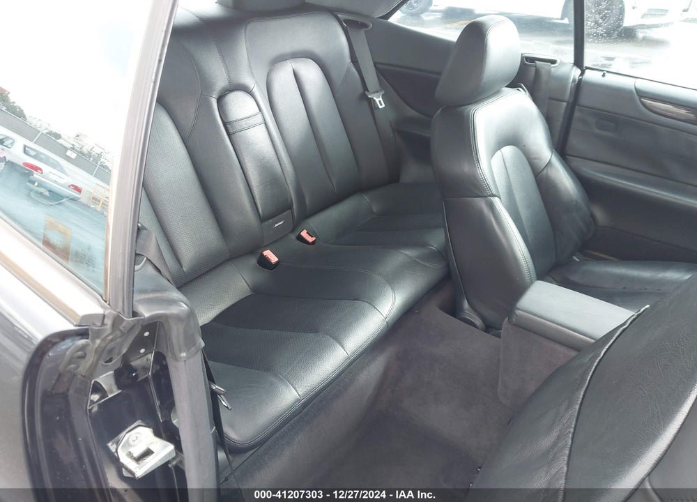 2000 MERCEDES-BENZ CLK 430 VIN: WDBLK70G6YT035213