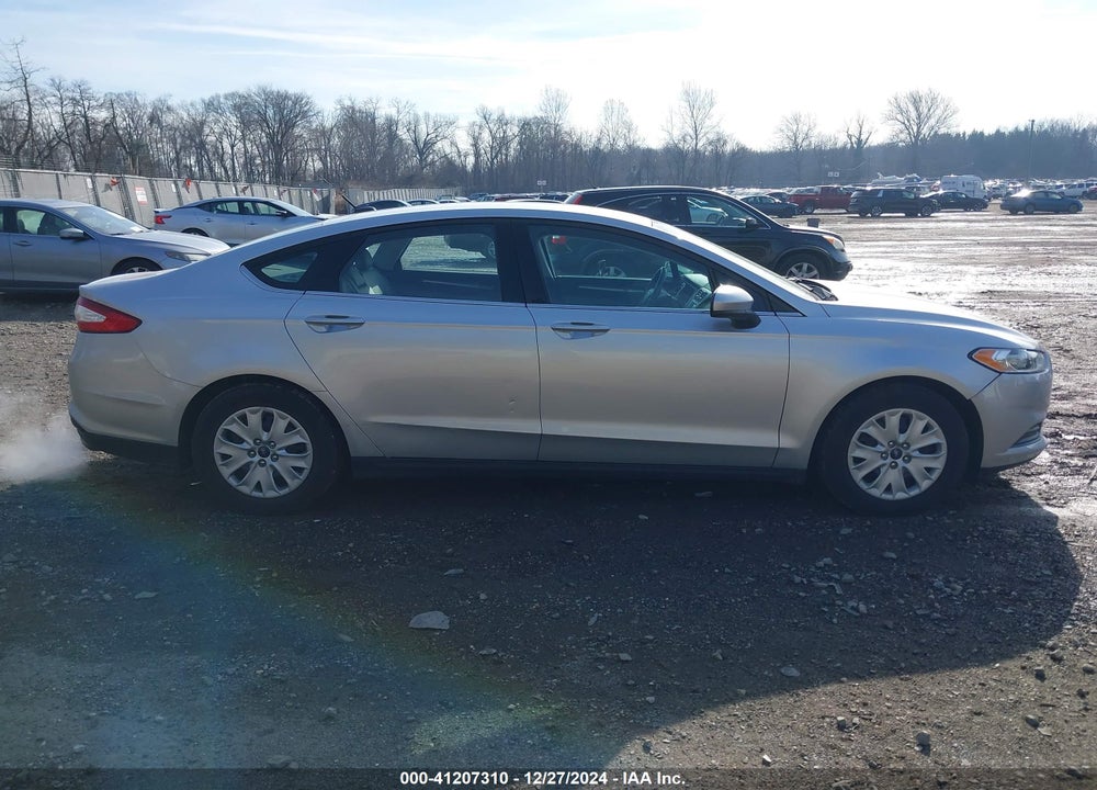 2013 FORD FUSION S VIN: 3FA6P0G74DR336223