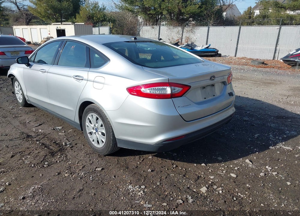 2013 FORD FUSION S VIN: 3FA6P0G74DR336223