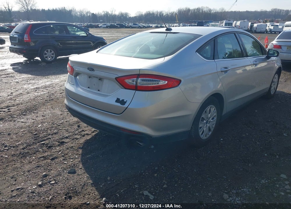 2013 FORD FUSION S VIN: 3FA6P0G74DR336223