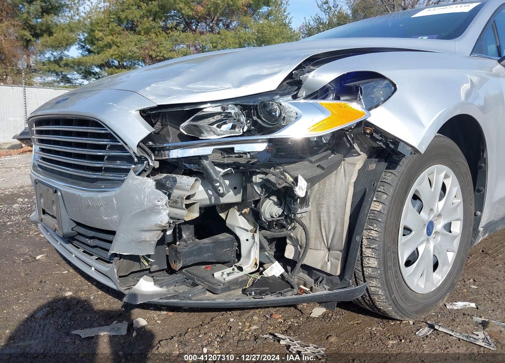 2013 FORD FUSION S VIN: 3FA6P0G74DR336223