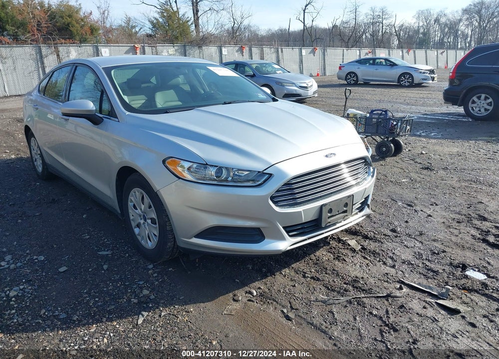 2013 FORD FUSION S VIN: 3FA6P0G74DR336223
