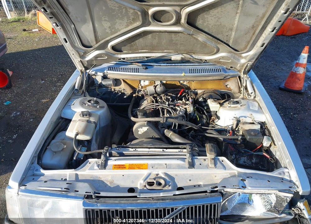 1987 VOLVO 245 DL/GL VIN: YV1AX885XH1756983