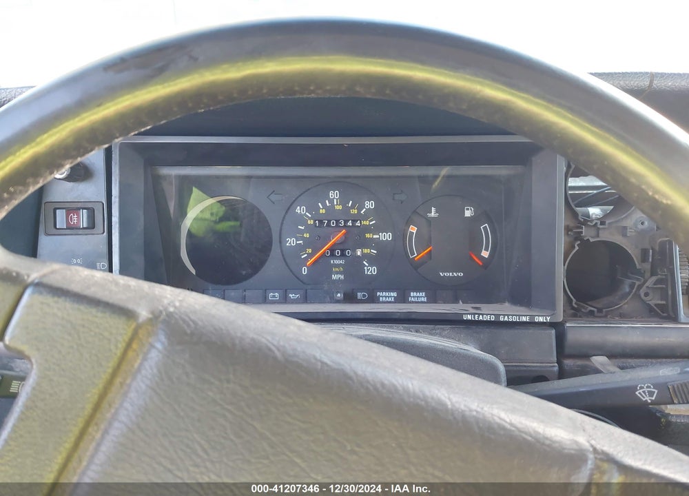 1987 VOLVO 245 DL/GL VIN: YV1AX885XH1756983