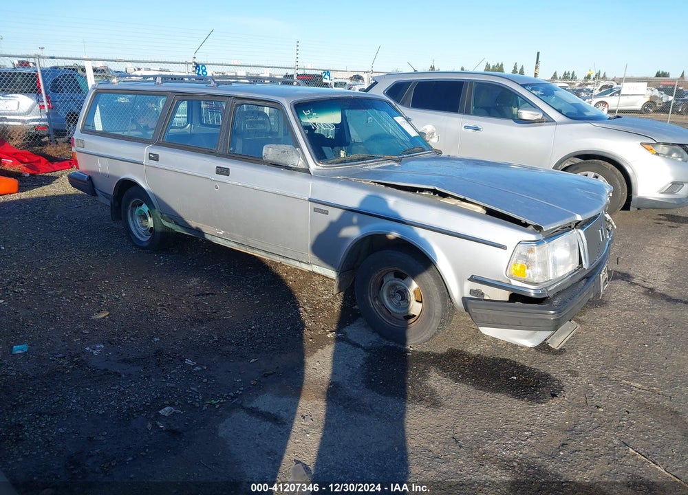 1987 VOLVO 245 DL/GL VIN: YV1AX885XH1756983